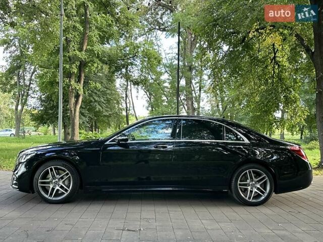 Чорний Мерседес С Клас, об'ємом двигуна 4 л та пробігом 99 тис. км за 68500 $, фото 11 на Automoto.ua
