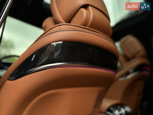 Черный Мерседес С Класс, объемом двигателя 3 л и пробегом 99 тыс. км за 99500 $, фото 76 на Automoto.ua