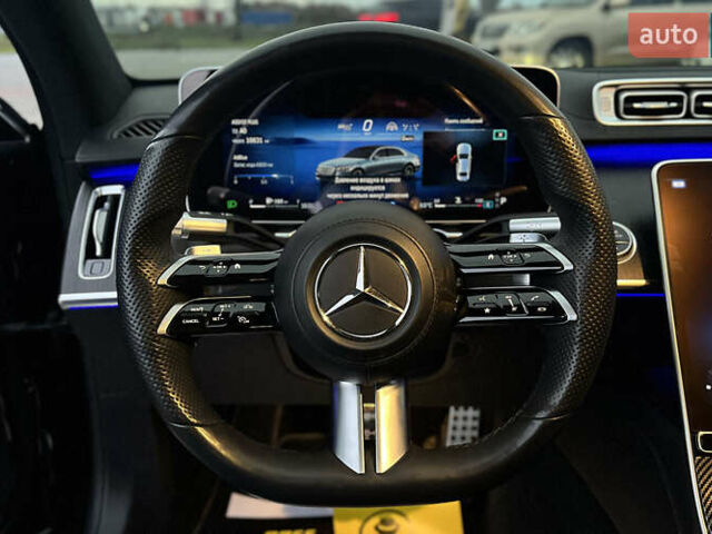 Чорний Мерседес С Клас, об'ємом двигуна 2.93 л та пробігом 84 тис. км за 118000 $, фото 10 на Automoto.ua