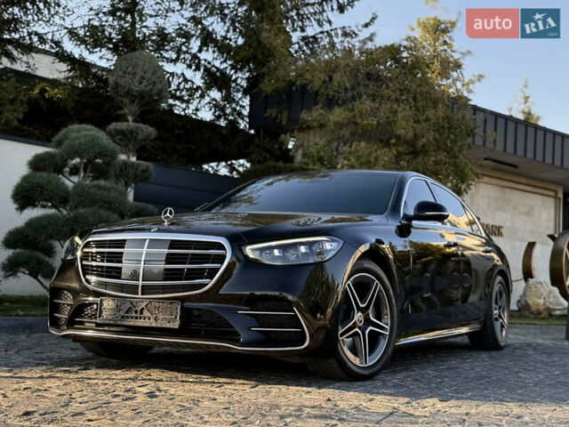 Черный Мерседес С Класс, объемом двигателя 2.93 л и пробегом 110 тыс. км за 99900 $, фото 3 на Automoto.ua