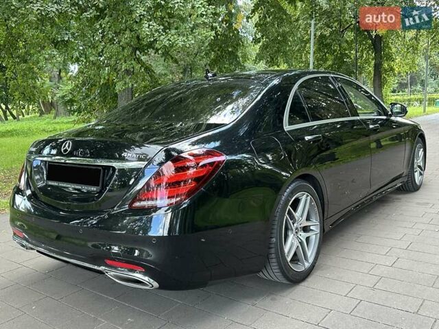 Чорний Мерседес С Клас, об'ємом двигуна 4 л та пробігом 99 тис. км за 68500 $, фото 8 на Automoto.ua