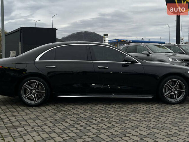 Чорний Мерседес С Клас, об'ємом двигуна 2.93 л та пробігом 84 тис. км за 118000 $, фото 7 на Automoto.ua