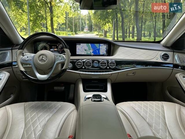 Чорний Мерседес С Клас, об'ємом двигуна 4 л та пробігом 99 тис. км за 68500 $, фото 22 на Automoto.ua