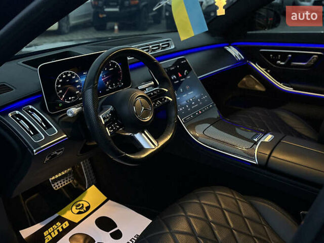 Чорний Мерседес С Клас, об'ємом двигуна 2.93 л та пробігом 84 тис. км за 118000 $, фото 17 на Automoto.ua