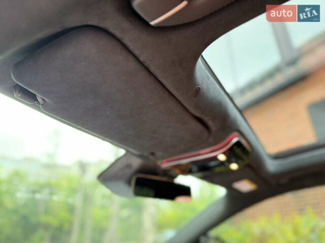 Черный Мерседес С Класс, объемом двигателя 3 л и пробегом 99 тыс. км за 99500 $, фото 49 на Automoto.ua