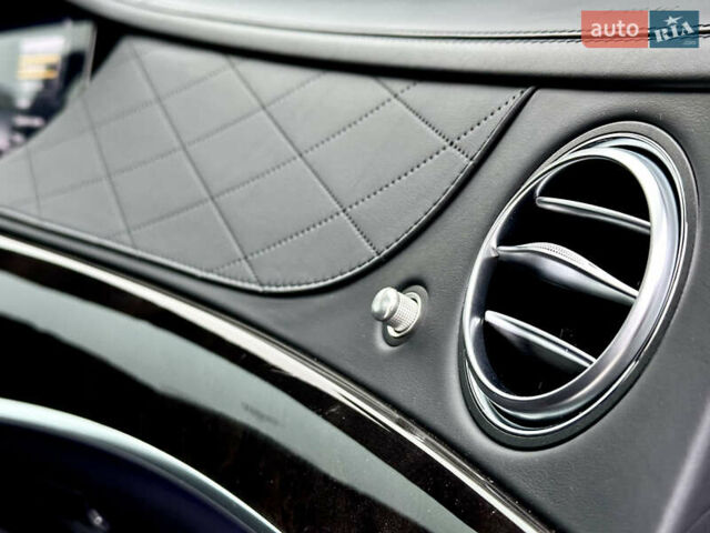 Чорний Мерседес С Клас, об'ємом двигуна 3 л та пробігом 64 тис. км за 72000 $, фото 45 на Automoto.ua