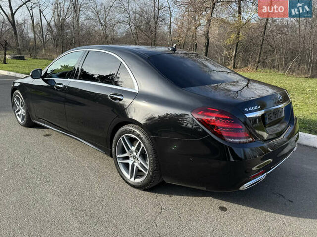 Чорний Мерседес С Клас, об'ємом двигуна 2.93 л та пробігом 68 тис. км за 80000 $, фото 4 на Automoto.ua