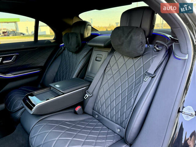 Черный Мерседес С Класс, объемом двигателя 2.93 л и пробегом 110 тыс. км за 99900 $, фото 68 на Automoto.ua