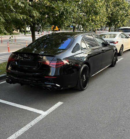 Черный Мерседес С Класс, объемом двигателя 3 л и пробегом 78 тыс. км за 125000 $, фото 3 на Automoto.ua