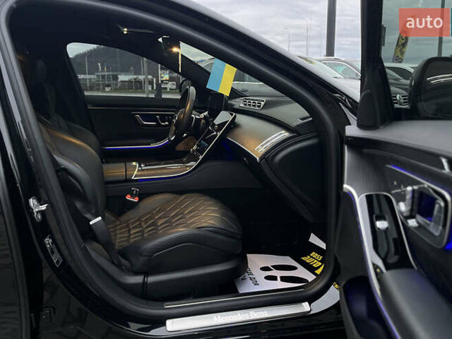 Чорний Мерседес С Клас, об'ємом двигуна 2.93 л та пробігом 84 тис. км за 118000 $, фото 22 на Automoto.ua