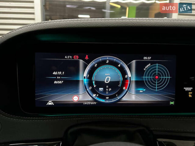 Черный Мерседес С Класс, объемом двигателя 3 л и пробегом 85 тыс. км за 55000 $, фото 32 на Automoto.ua