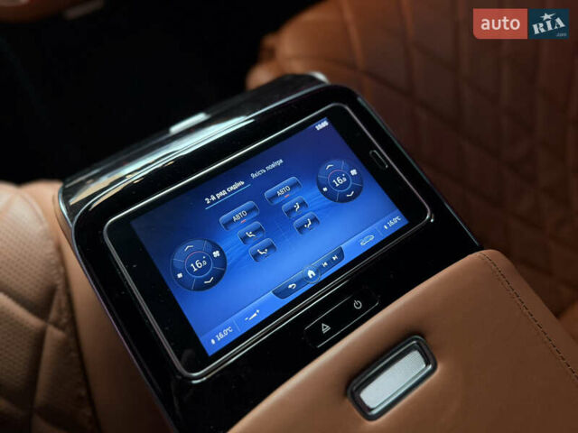 Черный Мерседес С Класс, объемом двигателя 3 л и пробегом 99 тыс. км за 99500 $, фото 83 на Automoto.ua