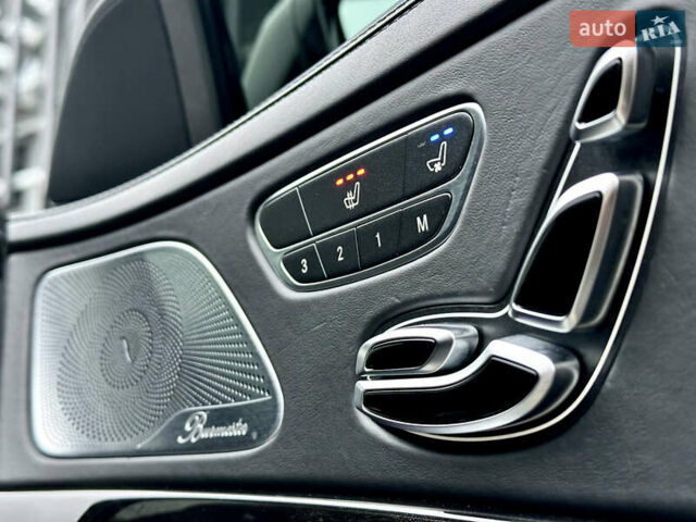 Чорний Мерседес С Клас, об'ємом двигуна 3 л та пробігом 64 тис. км за 72000 $, фото 43 на Automoto.ua