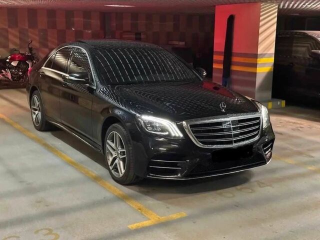 Черный Мерседес С Класс, объемом двигателя 3 л и пробегом 109 тыс. км за 50800 $, фото 3 на Automoto.ua