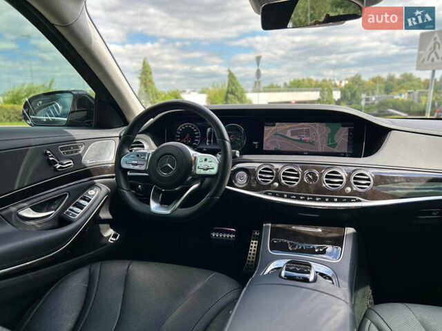 Черный Мерседес С Класс, объемом двигателя 3 л и пробегом 44 тыс. км за 77777 $, фото 67 на Automoto.ua