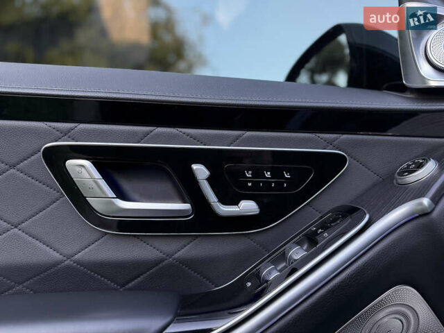 Черный Мерседес С Класс, объемом двигателя 2.93 л и пробегом 110 тыс. км за 99500 $, фото 32 на Automoto.ua