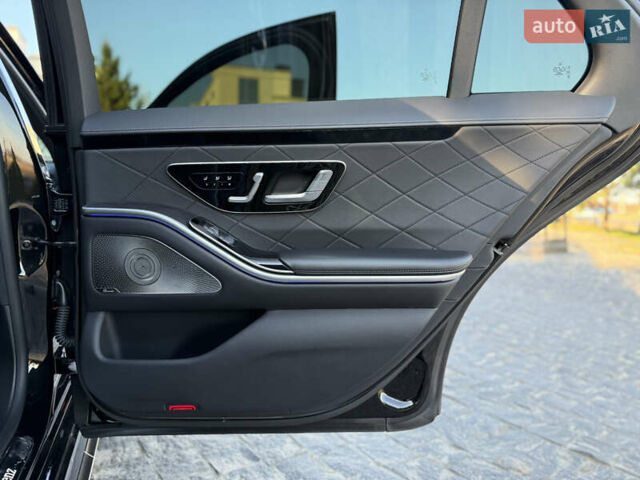 Черный Мерседес С Класс, объемом двигателя 2.93 л и пробегом 110 тыс. км за 99500 $, фото 72 на Automoto.ua