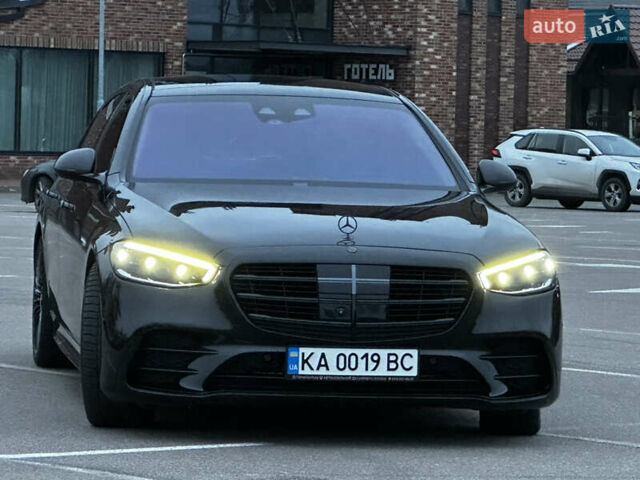 Чорний Мерседес С Клас, об'ємом двигуна 3 л та пробігом 120 тис. км за 100000 $, фото 4 на Automoto.ua