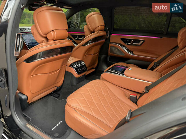 Черный Мерседес С Класс, объемом двигателя 3 л и пробегом 99 тыс. км за 99500 $, фото 75 на Automoto.ua