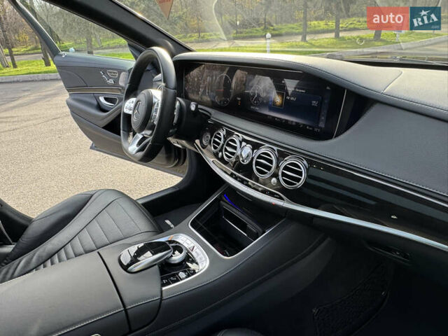 Чорний Мерседес С Клас, об'ємом двигуна 2.93 л та пробігом 68 тис. км за 80000 $, фото 10 на Automoto.ua