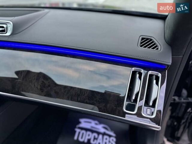 Черный Мерседес С Класс, объемом двигателя 3 л и пробегом 33 тыс. км за 117500 $, фото 90 на Automoto.ua