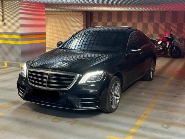 Черный Мерседес С Класс, объемом двигателя 3 л и пробегом 109 тыс. км за 50800 $, фото 1 на Automoto.ua