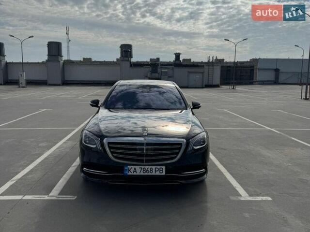 Чорний Мерседес С Клас, об'ємом двигуна 3.98 л та пробігом 70 тис. км за 52000 $, фото 2 на Automoto.ua