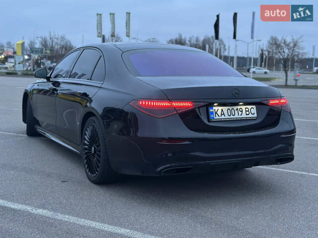 Чорний Мерседес С Клас, об'ємом двигуна 3 л та пробігом 120 тис. км за 100000 $, фото 1 на Automoto.ua