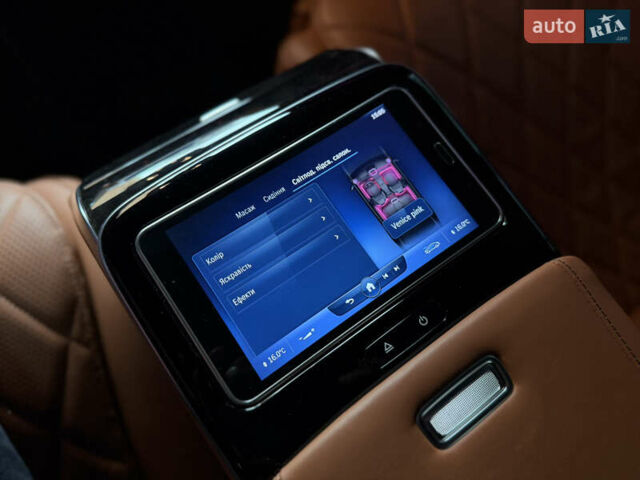 Черный Мерседес С Класс, объемом двигателя 3 л и пробегом 99 тыс. км за 99500 $, фото 82 на Automoto.ua