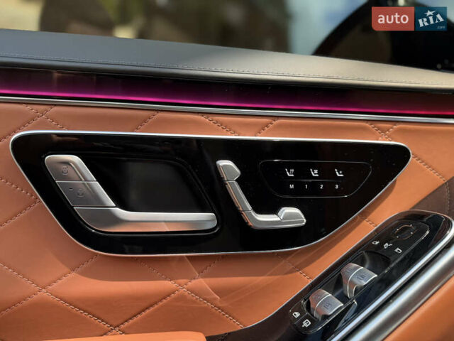 Черный Мерседес С Класс, объемом двигателя 3 л и пробегом 99 тыс. км за 99500 $, фото 39 на Automoto.ua