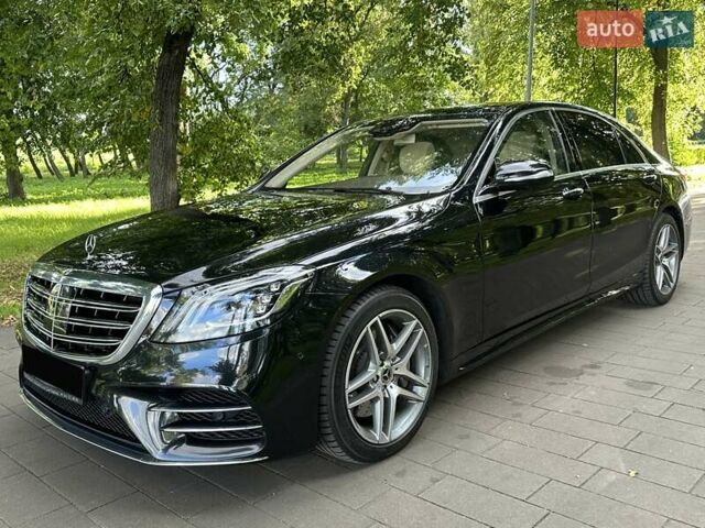 Чорний Мерседес С Клас, об'ємом двигуна 4 л та пробігом 99 тис. км за 68500 $, фото 12 на Automoto.ua
