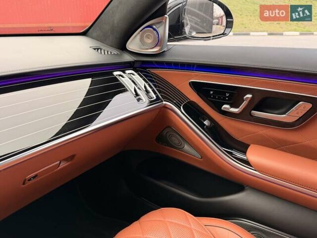 Чорний Мерседес С Клас, об'ємом двигуна 3.98 л та пробігом 62 тис. км за 129900 $, фото 101 на Automoto.ua