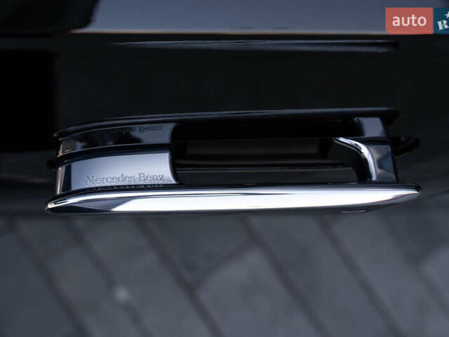 Черный Мерседес С Класс, объемом двигателя 3 л и пробегом 24 тыс. км за 145000 $, фото 6 на Automoto.ua