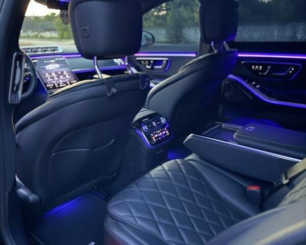 Чорний Мерседес С Клас, об'ємом двигуна 2.93 л та пробігом 75 тис. км за 91999 $, фото 22 на Automoto.ua