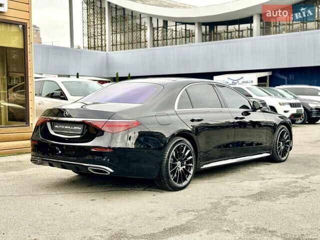 Чорний Мерседес С Клас, об'ємом двигуна 4 л та пробігом 38 тис. км за 134999 $, фото 12 на Automoto.ua