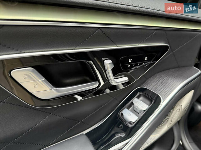 Черный Мерседес С Класс, объемом двигателя 2.93 л и пробегом 77 тыс. км за 97000 $, фото 24 на Automoto.ua