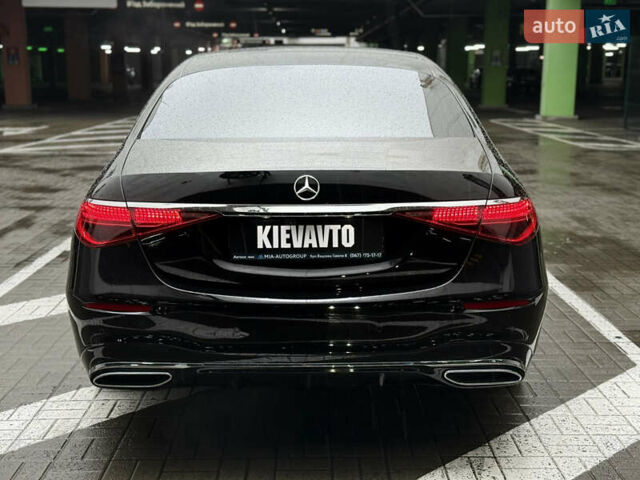 Чорний Мерседес С Клас, об'ємом двигуна 3 л та пробігом 92 тис. км за 95000 $, фото 3 на Automoto.ua