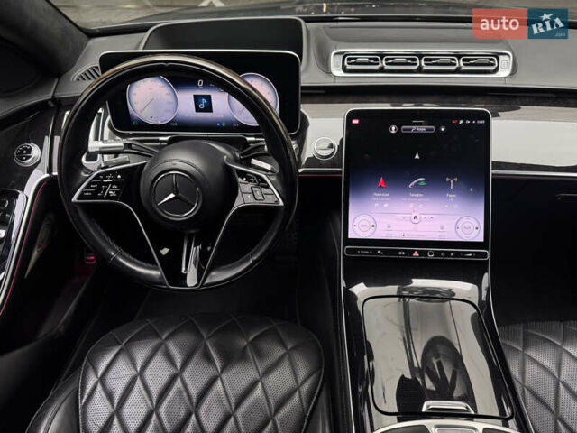 Черный Мерседес С Класс, объемом двигателя 4 л и пробегом 65 тыс. км за 105000 $, фото 17 на Automoto.ua