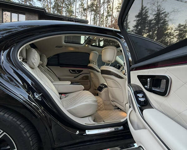 Черный Мерседес С Класс, объемом двигателя 3 л и пробегом 72 тыс. км за 115000 $, фото 10 на Automoto.ua