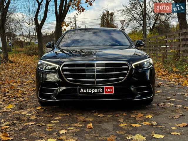 Черный Мерседес С Класс, объемом двигателя 3 л и пробегом 77 тыс. км за 125990 $, фото 1 на Automoto.ua
