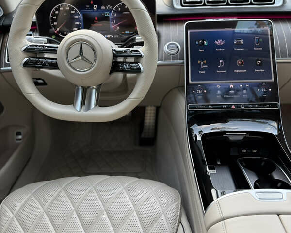 Черный Мерседес С Класс, объемом двигателя 3 л и пробегом 72 тыс. км за 115000 $, фото 18 на Automoto.ua