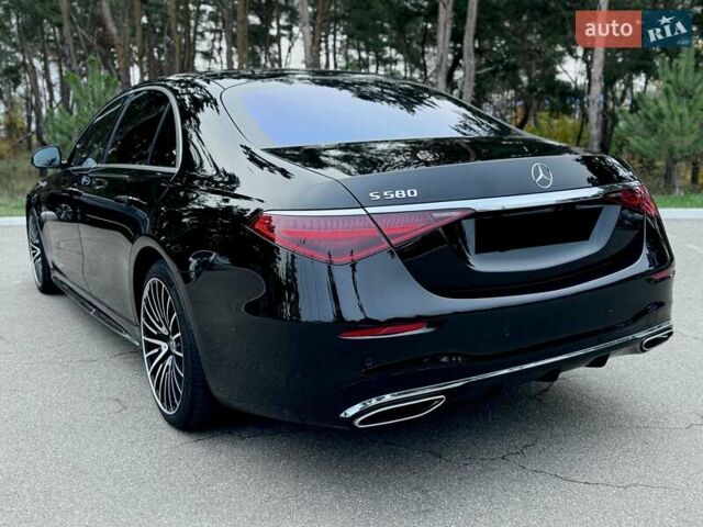 Мерседес С Клас 2021 у Києві на Automoto.ua Чорний Мерседес С Клас, об'ємом двигуна 3.98 л та пробігом 66 тис. км за 140000 $, фото 8 на Automoto.ua