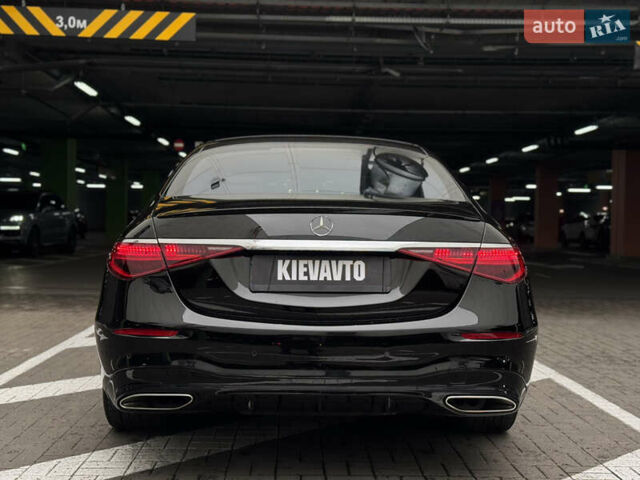 Черный Мерседес С Класс, объемом двигателя 4 л и пробегом 65 тыс. км за 105000 $, фото 7 на Automoto.ua