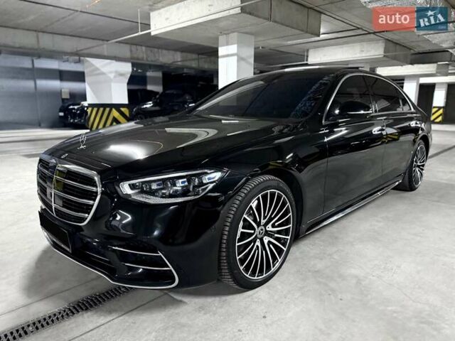 Черный Мерседес С Класс, объемом двигателя 3.98 л и пробегом 66 тыс. км за 124000 $, фото 2 на Automoto.ua