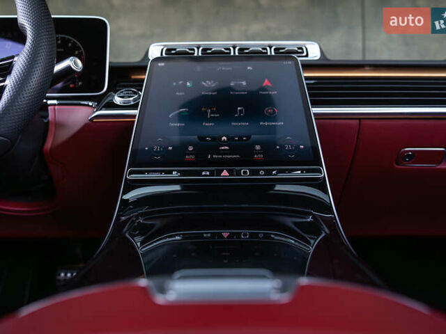 Черный Мерседес С Класс, объемом двигателя 3 л и пробегом 24 тыс. км за 145000 $, фото 25 на Automoto.ua