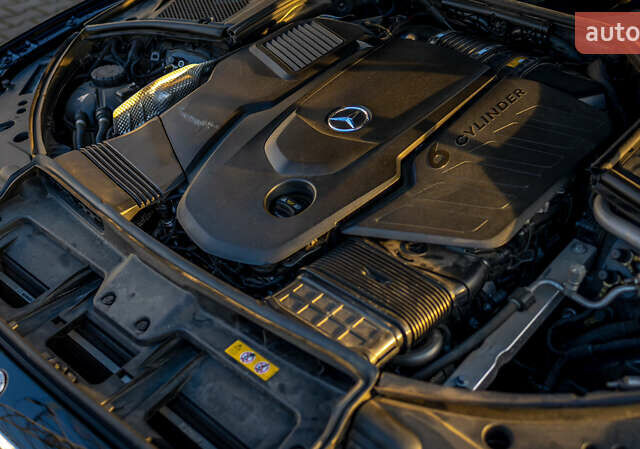 Черный Мерседес С Класс, объемом двигателя 2.93 л и пробегом 73 тыс. км за 110000 $, фото 48 на Automoto.ua