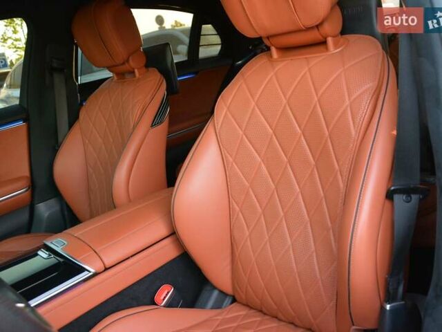 Чорний Мерседес С Клас, об'ємом двигуна 3 л та пробігом 102 тис. км за 98700 $, фото 66 на Automoto.ua