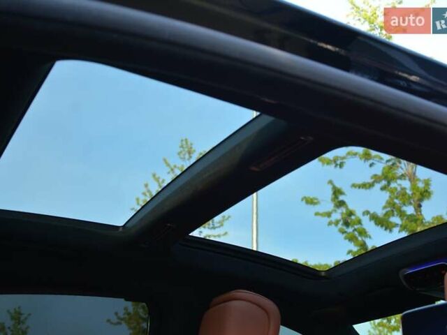 Чорний Мерседес С Клас, об'ємом двигуна 3 л та пробігом 102 тис. км за 98700 $, фото 76 на Automoto.ua