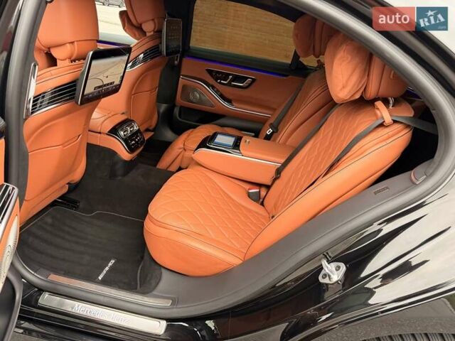 Чорний Мерседес С Клас, об'ємом двигуна 3.98 л та пробігом 62 тис. км за 129900 $, фото 34 на Automoto.ua