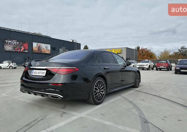 Черный Мерседес С Класс, объемом двигателя 3.98 л и пробегом 96 тыс. км за 92990 $, фото 5 на Automoto.ua